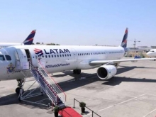 Passageiros em SP relatam problemas em voo da Latam com destino a Santiago