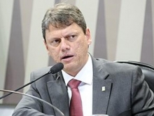Brasil deve retomar grau de investimento em breve, diz ministro